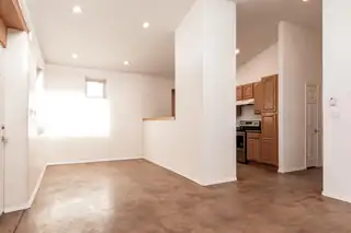 1209 Poplar Avenue Kitchen