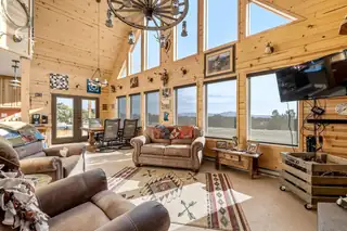 59 Bridle Path Living Room