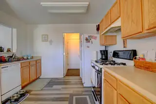 8309 Casa Gris Court NW Kitchen