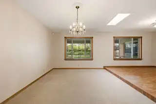 7008 Carriage Road NE Living Room