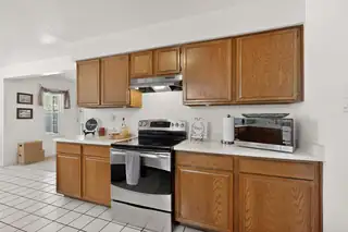 12323 Haines Avenue NE Kitchen