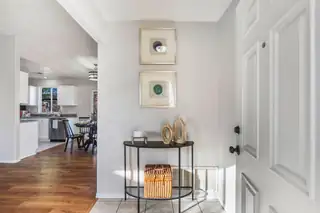 1305 Villa Campo NE Living Room