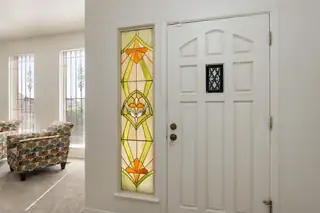 3131 La Ronda Place NE Living Room