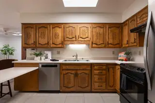 3131 La Ronda Place NE Kitchen