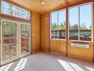 216 9th Street NW Patio