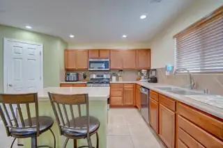 920 Colibri Avenue NW Kitchen