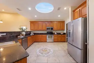 705 Chihuahua Road NE Kitchen