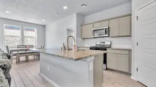 1861 Tesoro Loop NW Kitchen