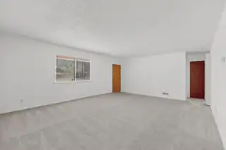 808 Ash Loop Living Room