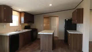 806 24th Street SW Kitchen