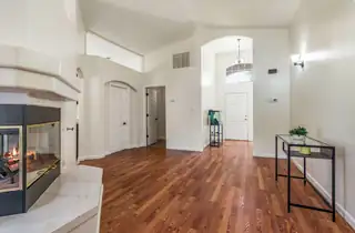 6819 Glacier Road NW Living Room