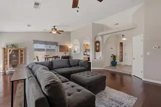 1770 Cerro Crestado Drive NW Living Room