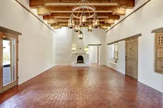 4900 Guadalupe Trail NW Living Room