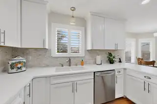 7007 Marigot Court NW Kitchen