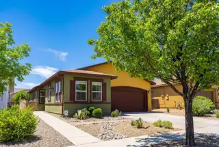 470 Zuni River Circle SW, Los Lunas 