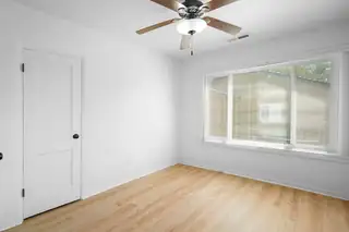 412 Harvard Drive SE Bedroom