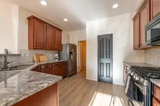 601 Menaul Boulevard NE UNIT 503 Kitchen