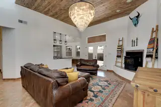 8402 Rancho Ventoso Court NW Living Room