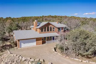 98 Camino Cerritos, Edgewood