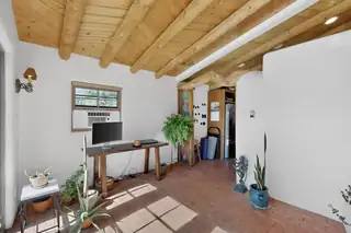 22 Cabezon Road Home Office