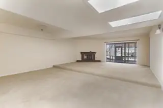 2908 Candelita Court NE Living Room