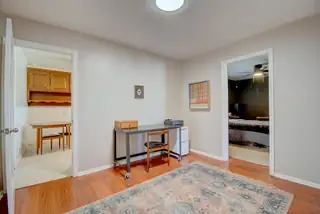 3121 Madeira Drive NE Home Office