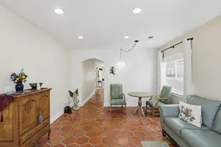 8928 Oso Corridor Place NW Living Room