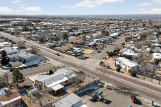 6904 San Francisco Road NE 