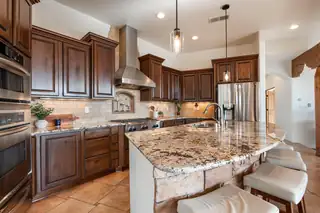 6917 Chapingo Road NE Kitchen