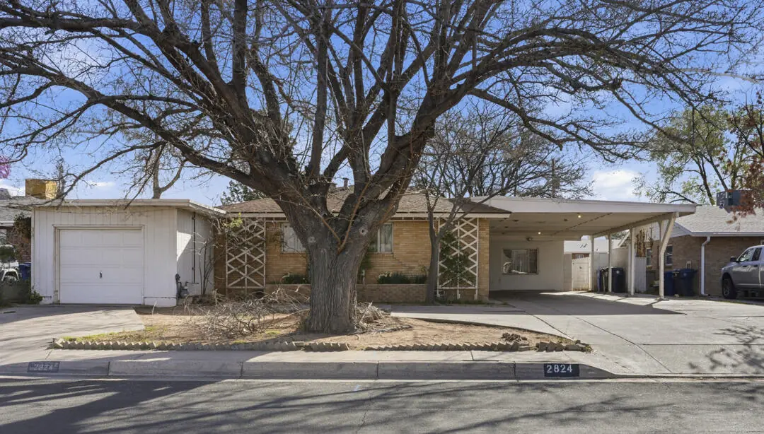 2824 Vermont Street NE