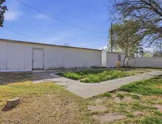 2824 Vermont Street NE Backyard