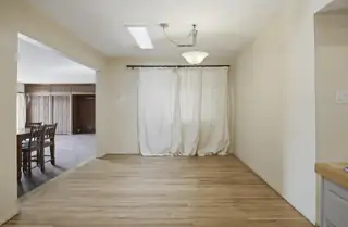 2824 Vermont Street NE Dining Room