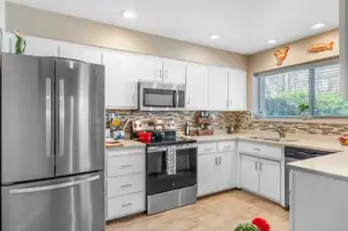 717 Candelaria Road NW N Kitchen