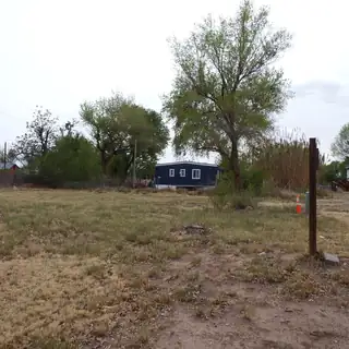 401-413 Eastwood Loop 