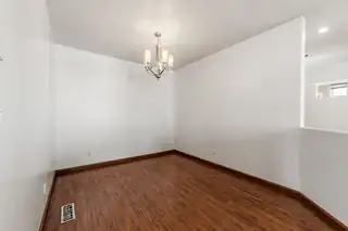 901 Calle Coronado SE Dining Room