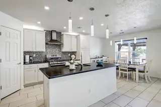 1511 21st Avenue SE Kitchen