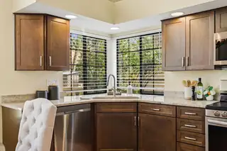 5708 Elderberry Court NE Kitchen