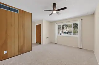 1513 Muriel Street NE Living Room