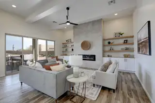 6717 Nacelle Road NE Living Room