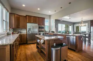 37 Tierra Monte Street NE Kitchen