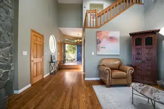 37 Tierra Monte Street NE Living Room