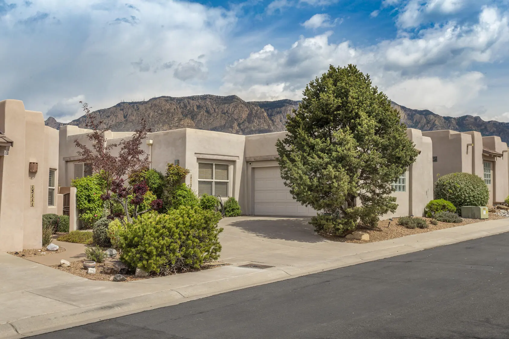 13113 Bluemist Lane NE