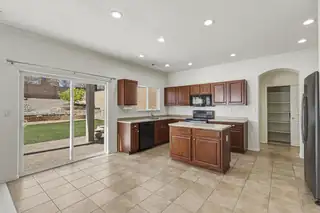 2509 Camino Seville SE Kitchen