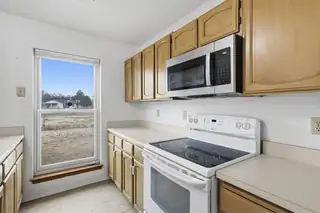 6 Sierra Vista Court Kitchen