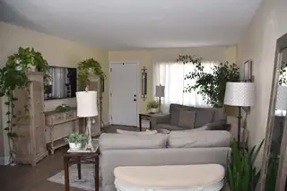 10301 Matthew Avenue NE Living Room