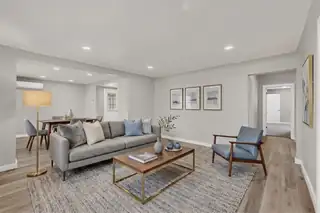 804 Prospect Avenue NW Living Room