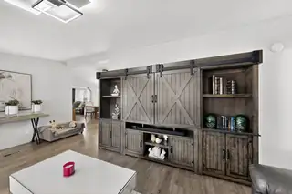 10200 2nd Street NW TRLR 43 Living Room