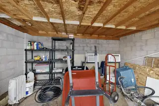 433 Loma Hermosa Drive NW Garage