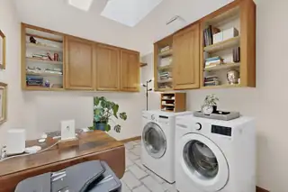 1109 Daskalos Drive NE Patio