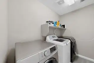 3073 Shannon Lane NE Backyard